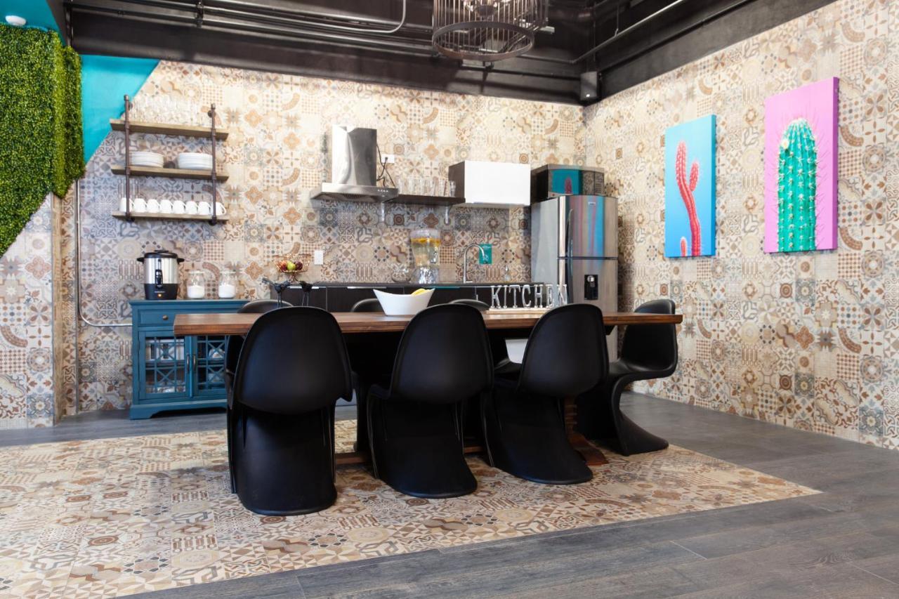 Eazy Living Tijuana Centro Apartment ภายนอก รูปภาพ